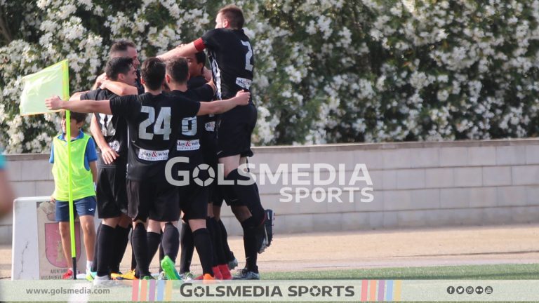 El Castellonense afianza su liderato goleando al Portuarios