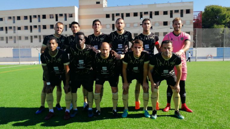 El Intercity afianza su liderato tras vencer al Almoradí El Intercity afianza su liderato tras vencer al Almoradí