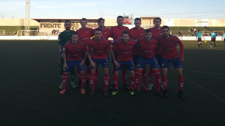 Empate sin goles entre At. Saguntino y Torre Levante para despedir el año en el Nou Camp de Morvedre