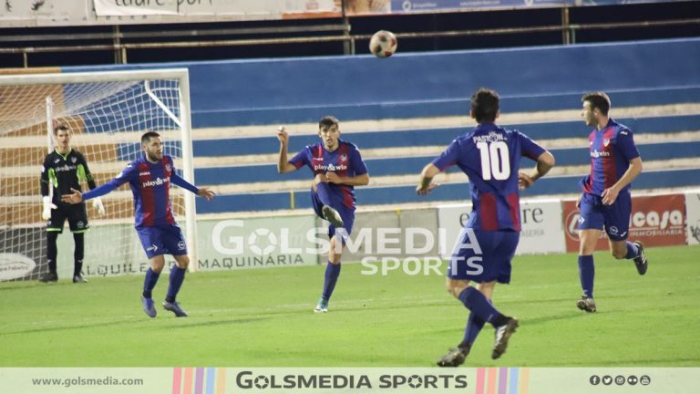 El Alzira sube a la zona media alta y el Acero ve el descenso a cuatro puntos