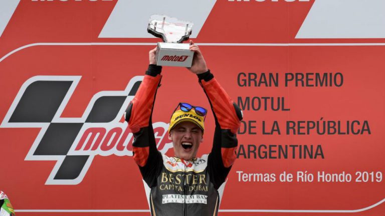 Jaume Masiá gana en el GP de Termas