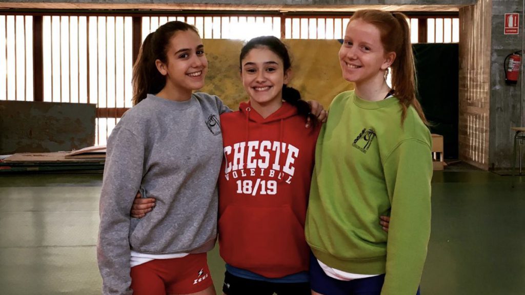 abrina Hernández, Emma Piqueras y Selena Gómez