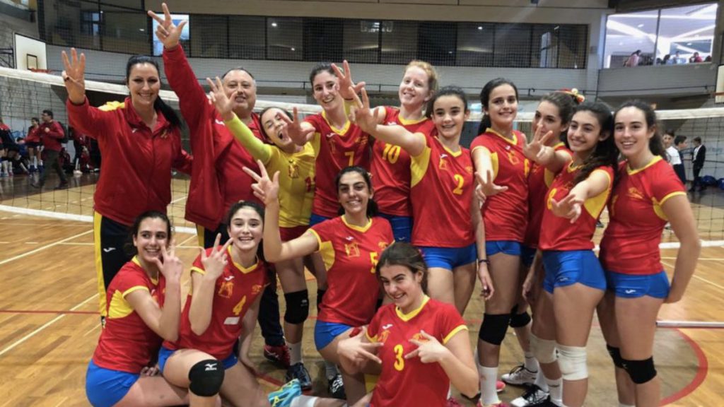 Equipo femenino I.E.S. Nº1 de Cheste bronce Mundial Escolar Sub-15