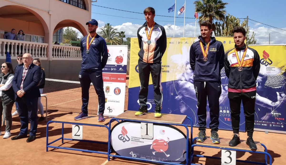 Podio individual masculino Nacional Tenis Universitario 2019