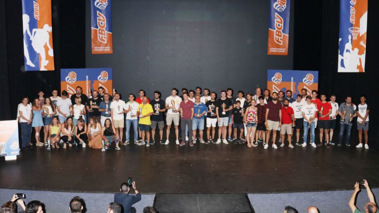 Foto familia Gala FBCV 18-19 Xàtiva