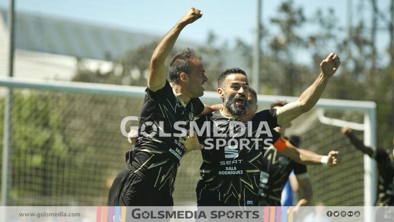 Jugadores Intercity celebración Paco Peña Chupe