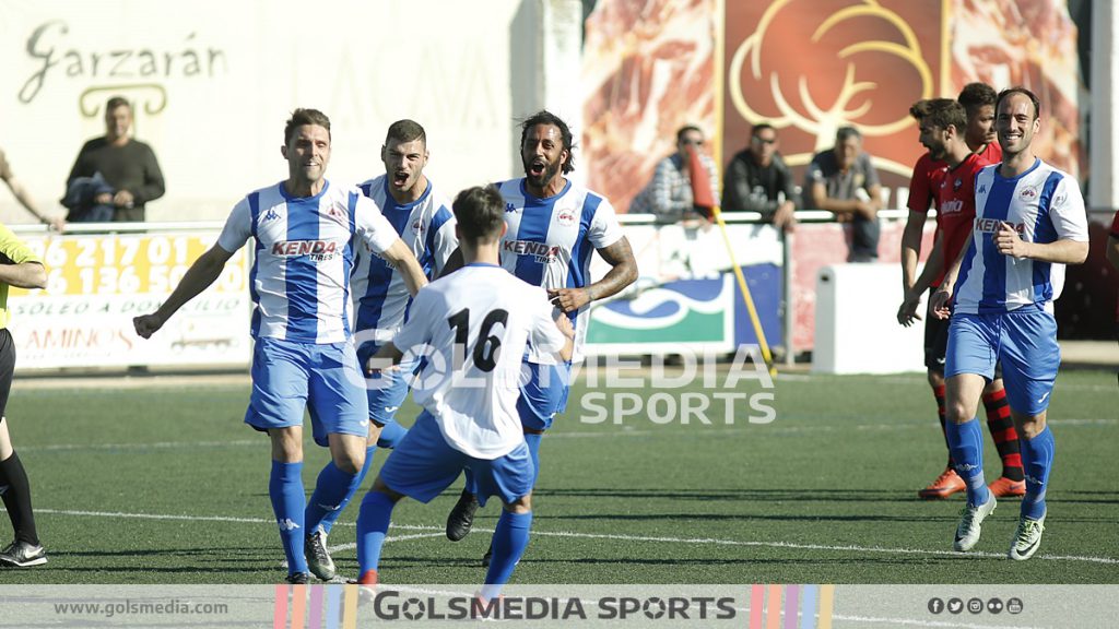 Recambios Colon celebracion gol