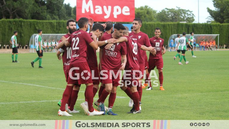 El CFI Alicante asalta el Moi Gómez en el partido loco