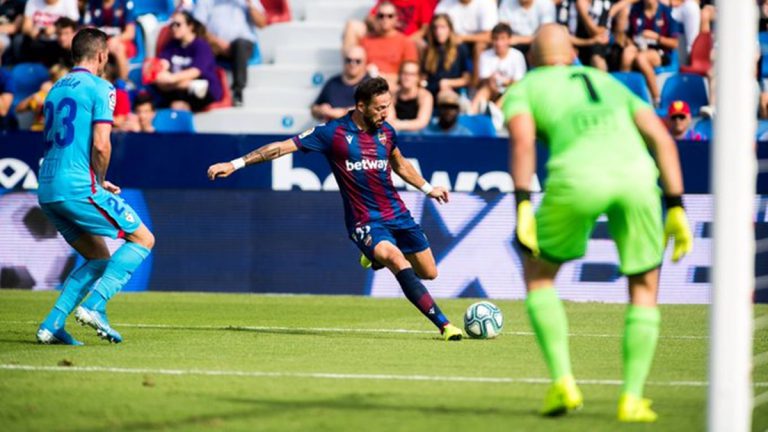 Levante UD y SD Eibar no encuentran el gol en el Ciutat de València