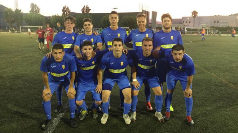 El CD Pedreguer se impone por dos goles a cero a la UD Alginet