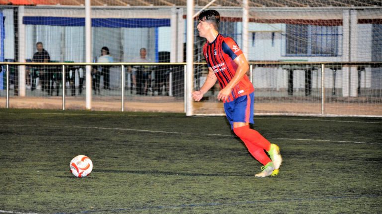 CF Alcalà y CD L’Alcora se reparten los puntos en el duelo directo por la permanencia