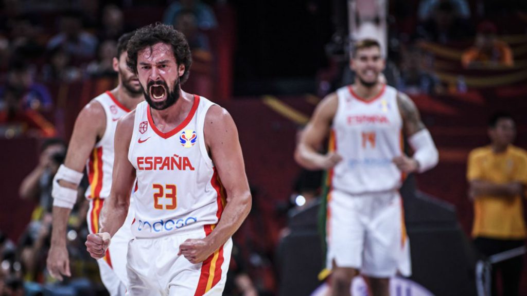 Llull celebrando