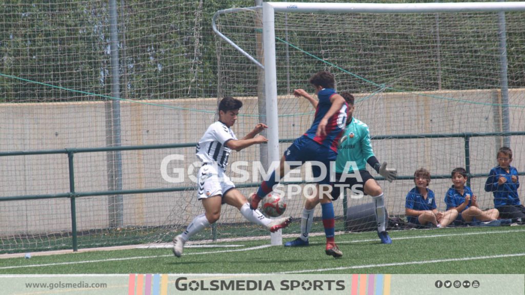 Liga Nacional Juvenil. CD Castellón-Levante UD