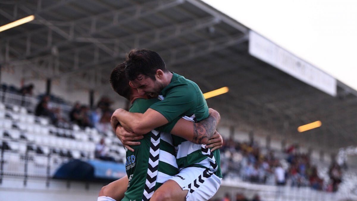 El FC Jove Español Prepara Su Histórico Partido De Copa Federación ...