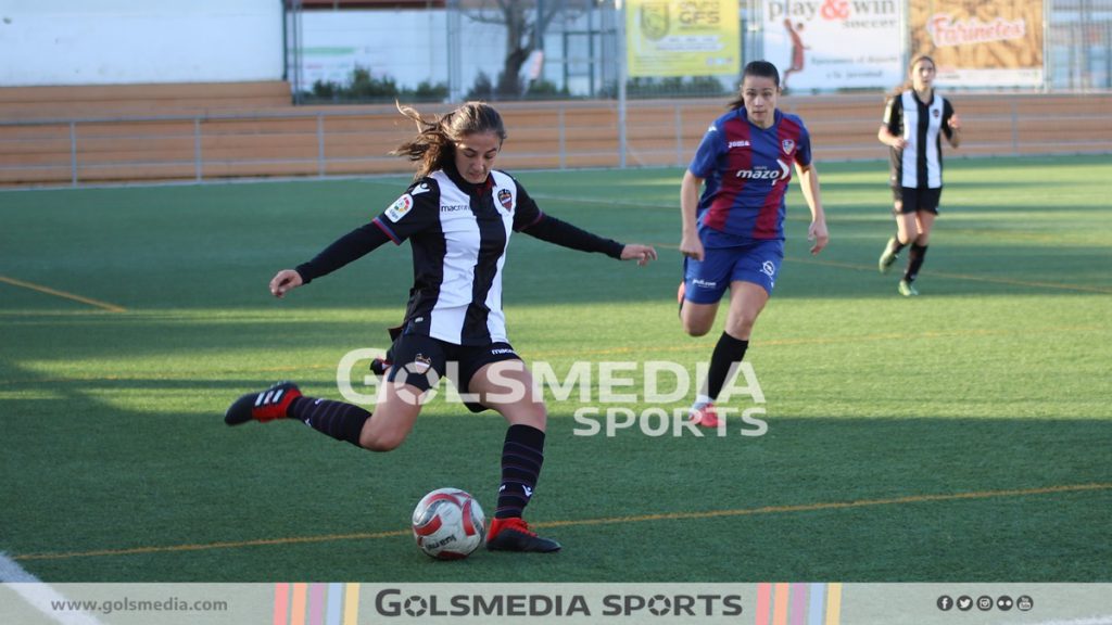 Encuentro de la Liga Femenina Autonómica Valenta.