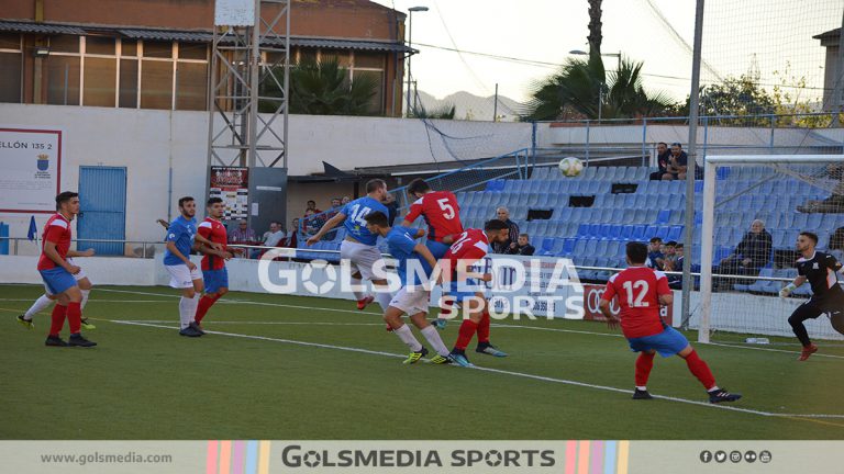 Victoria del CD Burriana en un igualado encuentro ante el Saguntino Huracán