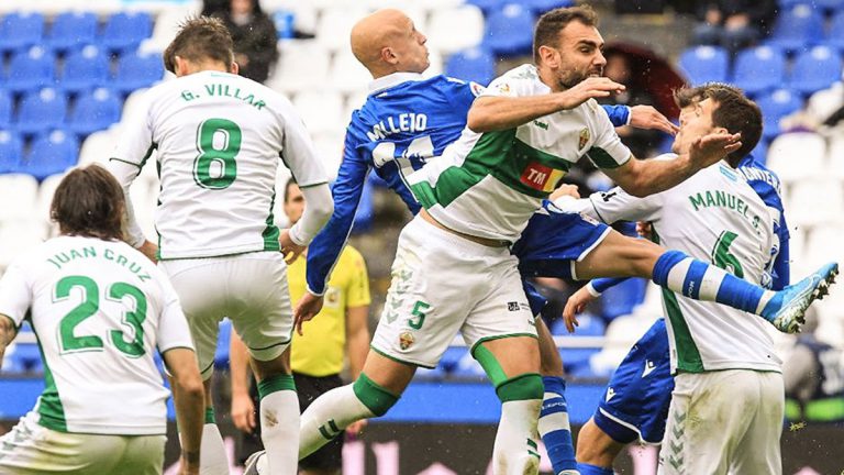 El Elche CF asalta Riazor y deja al Deportivo de la Coruña muy tocado