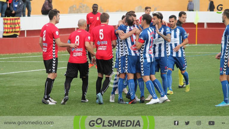 El CD Alcoyano se reencuentra con el triunfo ante el FC Jove Español en un vibrante choque El CD Alcoyano se reencuentra con el triunfo ante el FC Jove Español en un vibrante choque