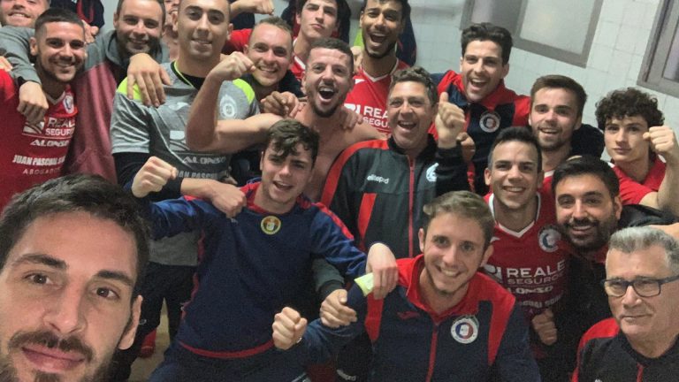 El CD Benicarló vence por la mínima al Almenara Atlétic y cierra una primera vuelta de campeón