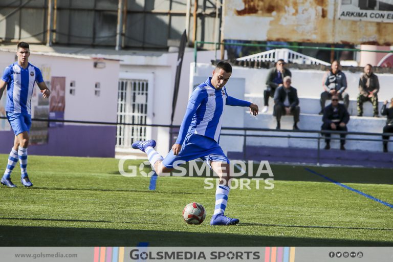 El CD Utiel vence por la mínima en casa del Atlètic Vallbonense