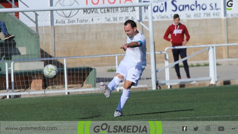 La SD Sueca y el CD Pedreguer empatan en el partido de los penaltis