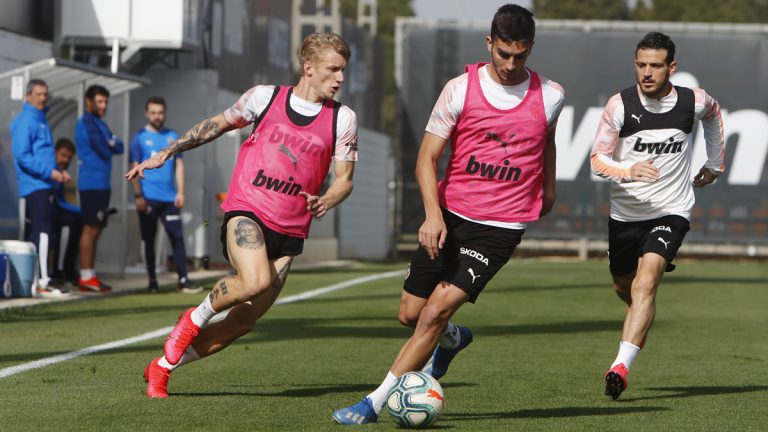 Ferran Torres entrenamiento