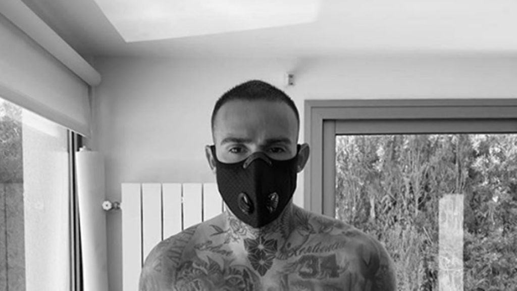 Roger marti mascarilla levante