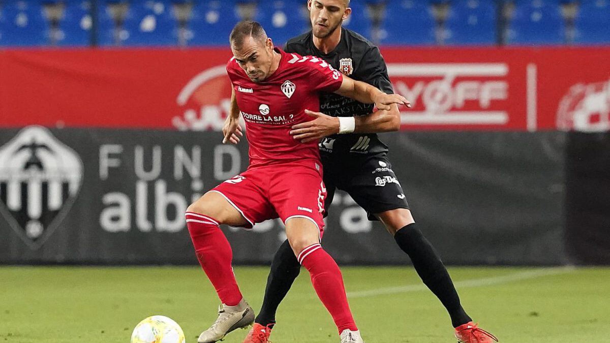 Cubillas rescues CD Castellón in extra time and signs the pass to the play-off final