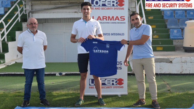 cf benidorm adrián ibáñez