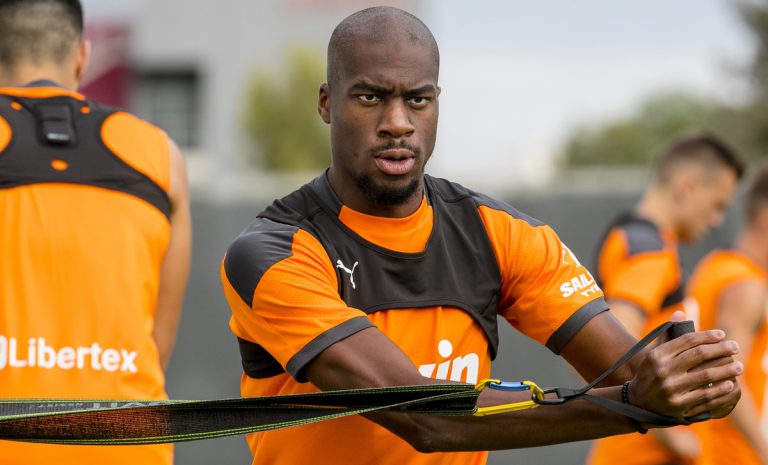 kondogbia valencia entrenamiento