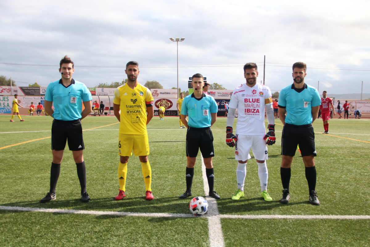 SD Formentera vs CD Ibiza en el Trofeo Trasmapi | Foto: Twitter SD Formentera