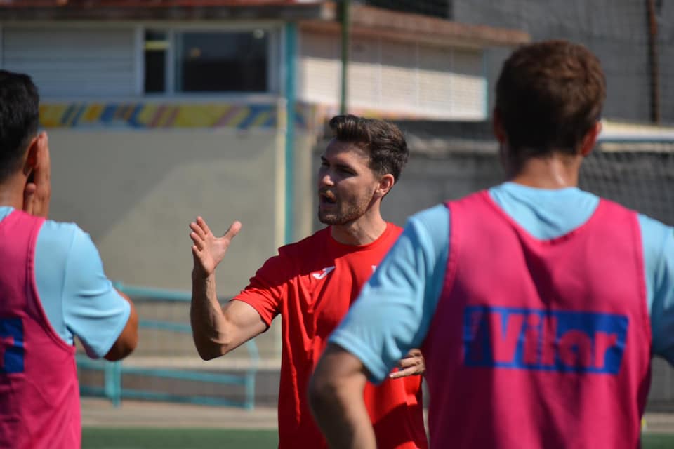 Víctor Cea en un entrenamiento en Talavera de la Reina. CF Talavera