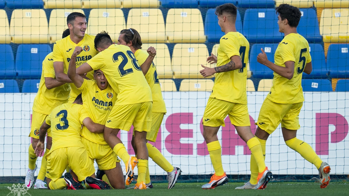 Villarreal CF and Elche CF, leaders of group VII of the Junior Honor Division