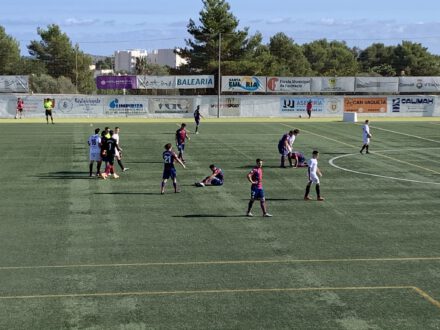 Empate a cero en el Municipal de Santa Eulalia | Foto: Peña Deportiva