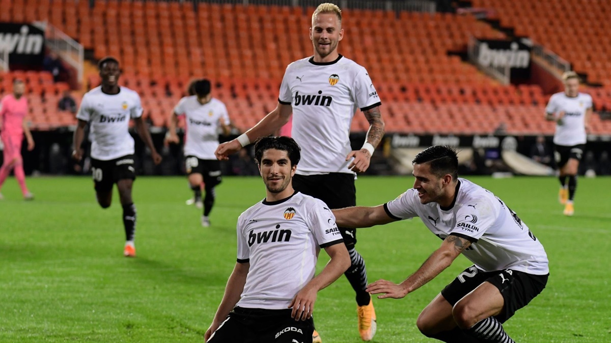 carlos soler valencia real madrid