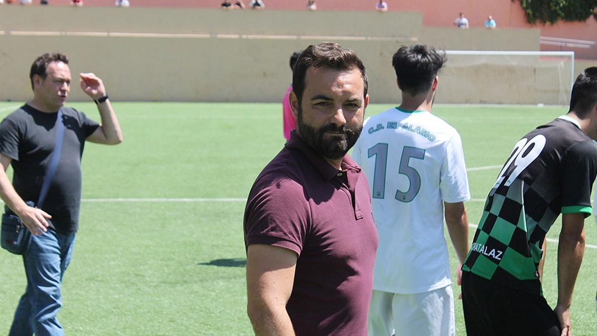 Emilio López míster