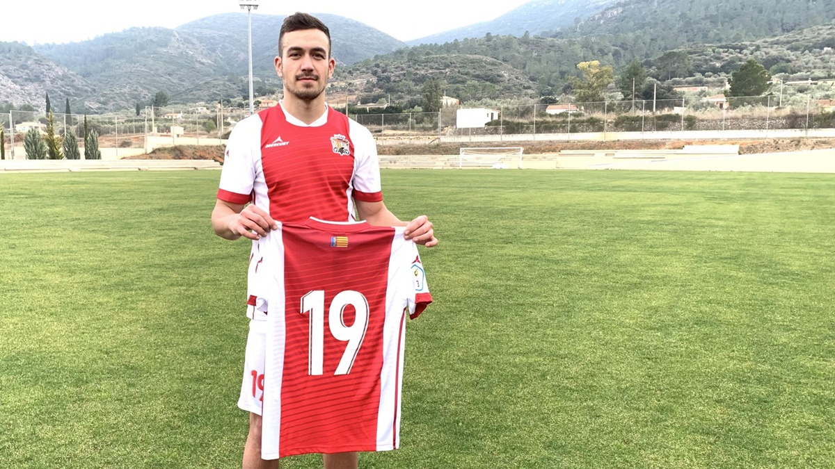 Maikel UD SIA Beniganim