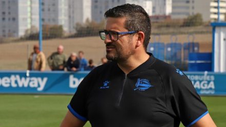 iñaki alonso alaves