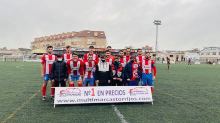 Formación inicial del Torrijos ante el Atlético Albacete. CD Torrijos