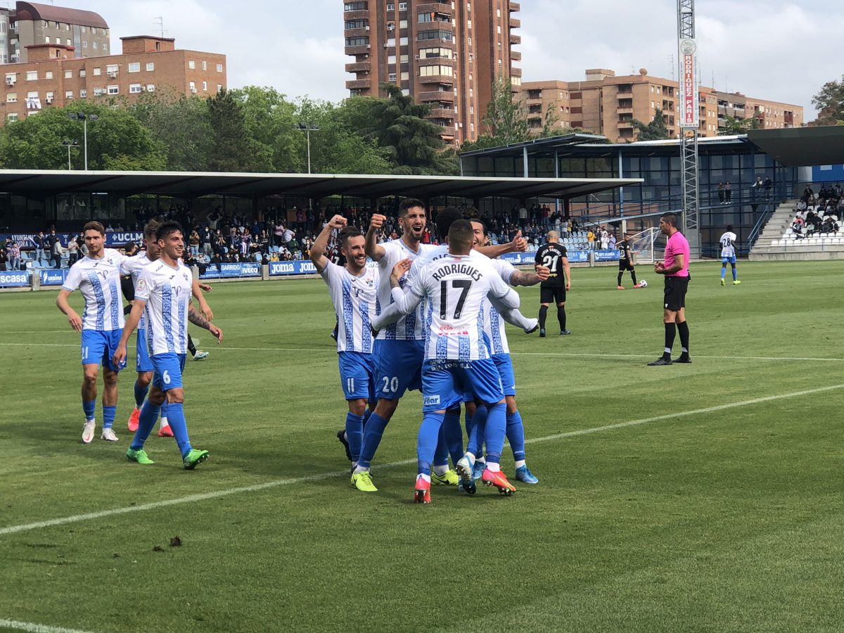 Gol del Talavera en El Prado ante el Sanse. CF Talavera