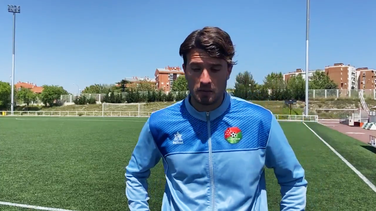 Víctor González entrenador CD Móstoles