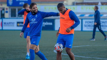 luca ferrone jugador segunda b