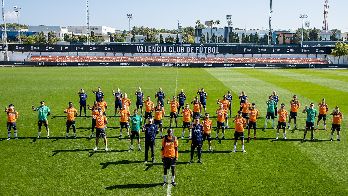 stop racismo valencia cf