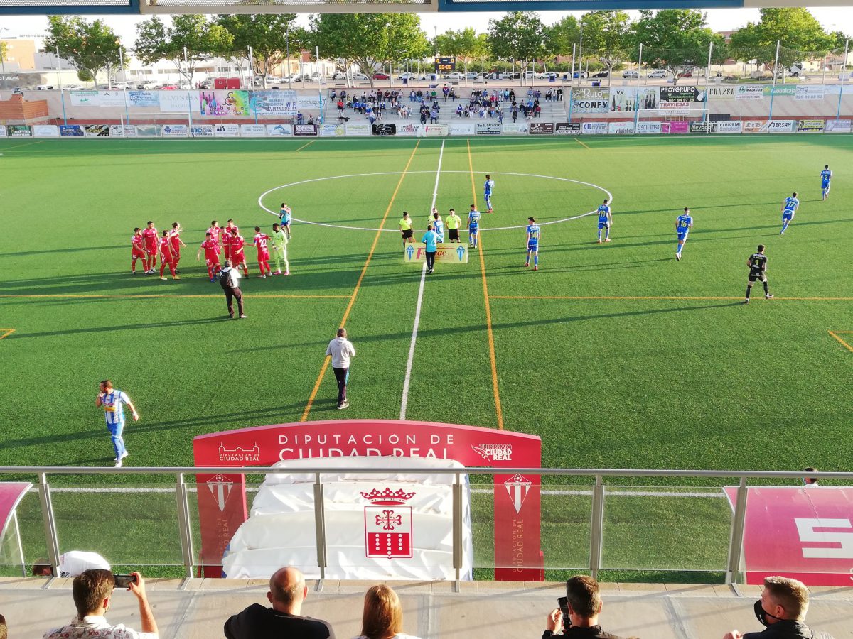 Nuevo Campo de Villarrubia de los Ojos en Segunda B. Formac Villarrubia