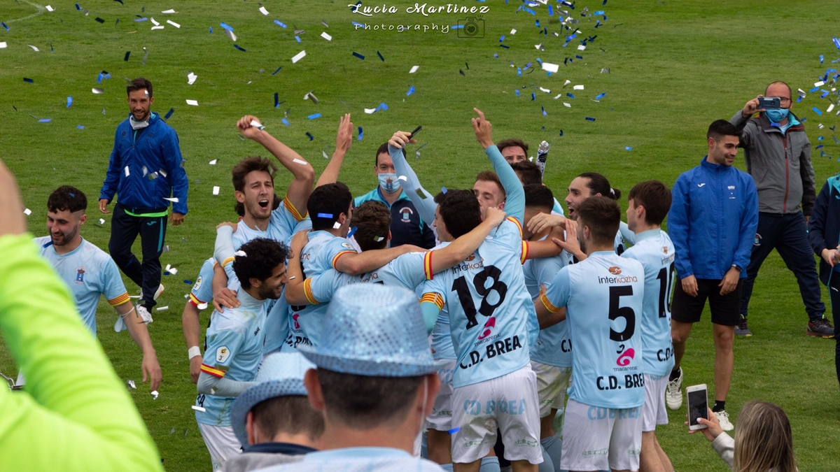 CD Brea ascenso celebración Piedrabuena