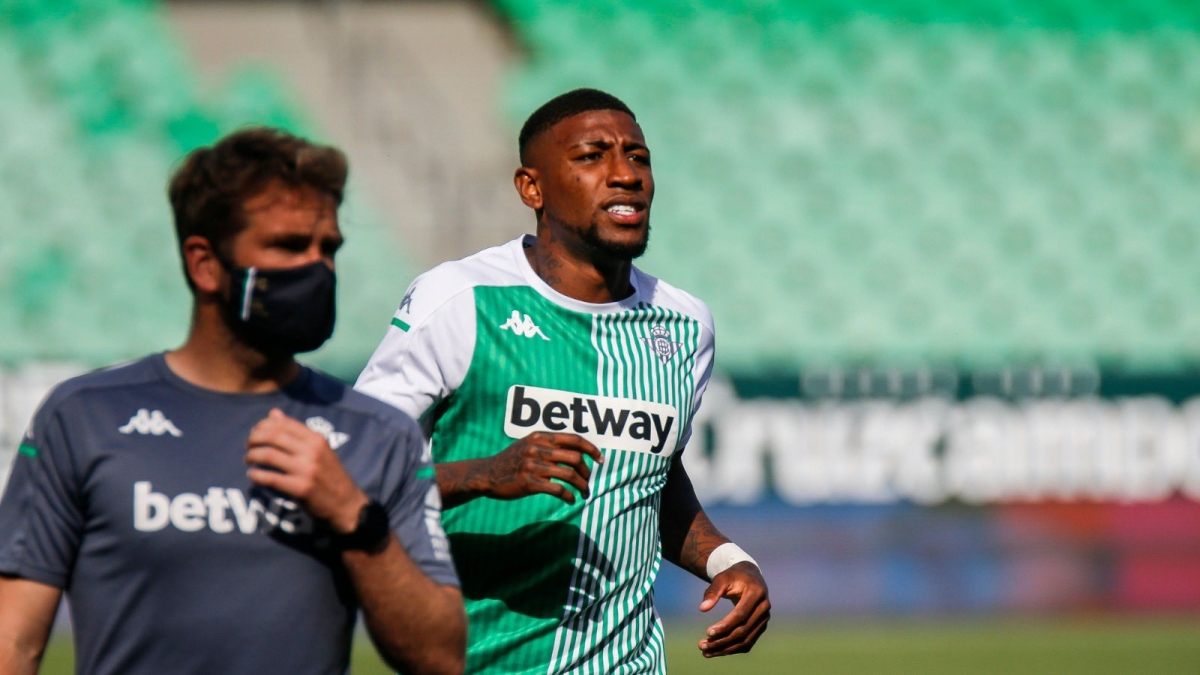 Emerson durante el entrenamiento del Real Betis