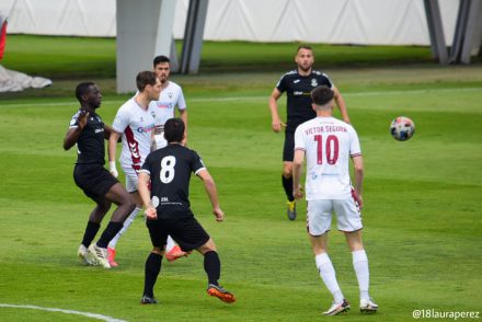 Lance del partido de vuelta entre Atlético Albacete y Toledo. Laura Pérez:CD Toledo