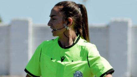 Flor Blanco arbitraje primera vez tercera extremeña