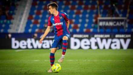 Álex Blesa debutó con el Levante esta temporada.