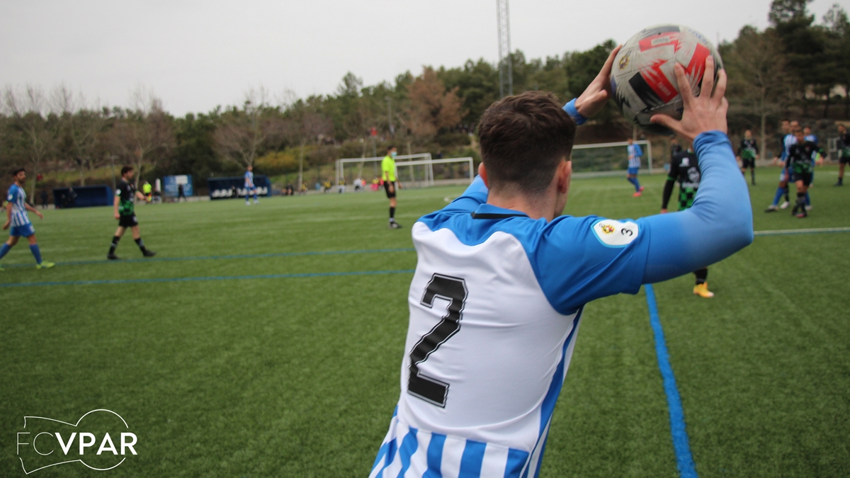 Víctor Paniagua jugador FC Villanueva del Pardillo